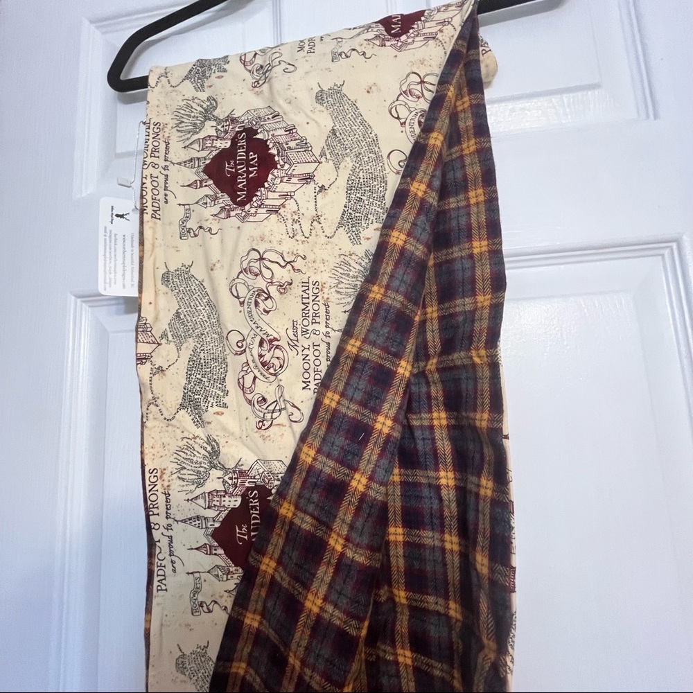 NWT Handmade Harry Potter Marauders Map Infinity Scarf